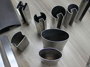 异型钢管规格型号对照表和成分检验标准